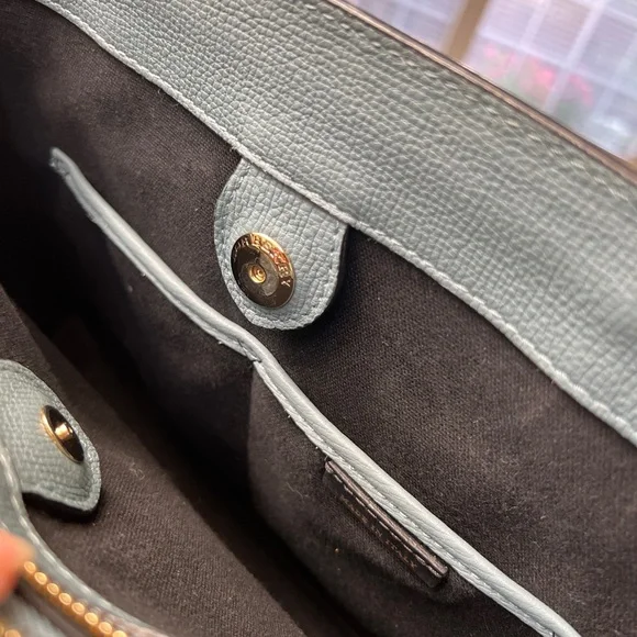 The Banner Burberry Handbags- Detachable crossbody - Picture 7 of 12